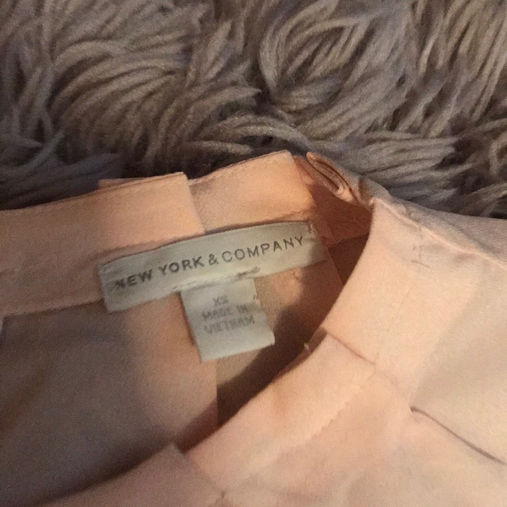 Blouse - Picture 2 of 3